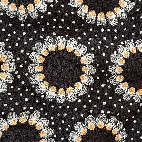 Treasure & Bond Summer Top - Picture 7 of 9